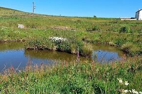 Peak District Cottage set in 5 Acres Near Buxton