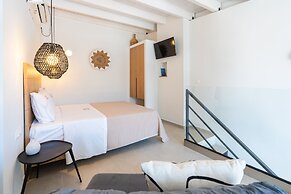 Funtuki Seaside Apartments