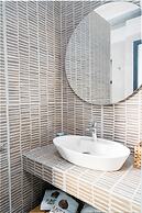 Funtuki Seaside Apartments