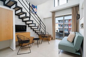 Funtuki Seaside Apartments