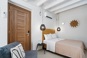 Funtuki Seaside Apartments