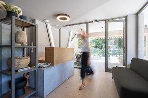 Funtuki Seaside Apartments