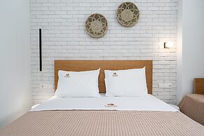 Funtuki Seaside Apartments