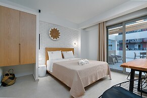 Funtuki Seaside Apartments