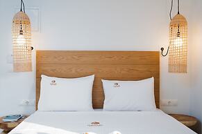 Funtuki Seaside Apartments