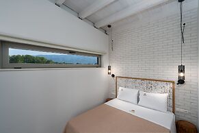 Funtuki Seaside Apartments