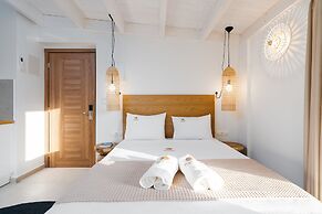 Funtuki Seaside Apartments