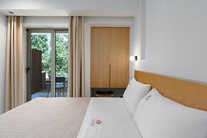 Funtuki Seaside Apartments