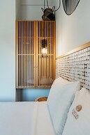 Funtuki Seaside Apartments