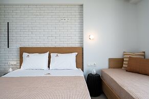 Funtuki Seaside Apartments