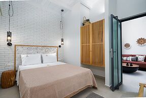 Funtuki Seaside Apartments