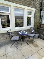 Stunning Two Bedroom Cottage in Honley