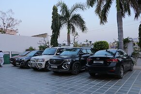 Hotel Clarks Inn Express Bharatpur