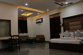 Hotel Clarks Inn Express Bharatpur