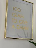 2 Bed Grade 2 - Dates Back to 1500's