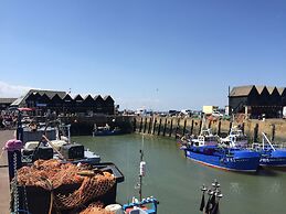The Seaview Snug
