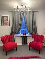 Remarkable 5-bed House in Ross-on-wye