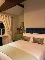 Remarkable 5-bed House in Ross-on-wye