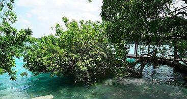 LAGUNA SECRETA BACALAR