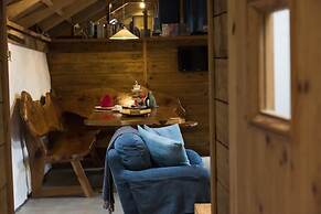 Tigh Bhisa Blackhouse