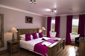 Ceann an Loch Cottage