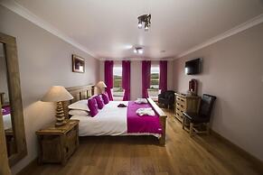 Ceann an Loch Cottage