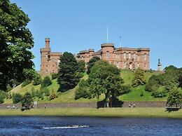 Inverness City Apartment