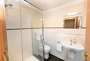 Inverness City Apartment