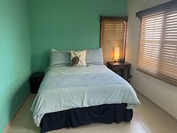 One South Place Hotel