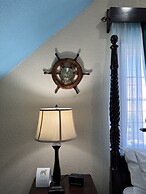 One South Place Hotel