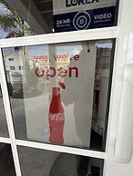 One South Place Hotel