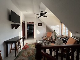 One South Place Hotel