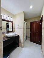 One South Place Hotel