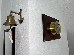 One South Place Hotel