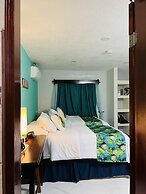 One South Place Hotel