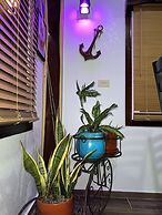 One South Place Hotel