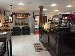 One South Place Hotel