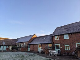 Kingfisher Barn