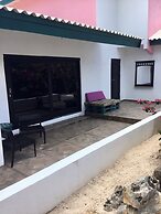 THUISHAVEN adults-only boutique resort