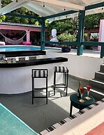 THUISHAVEN adults-only boutique resort