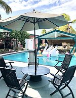 THUISHAVEN adults-only boutique resort