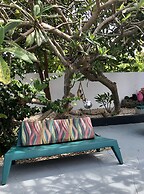 THUISHAVEN adults-only boutique resort