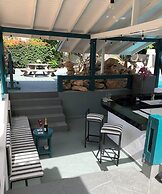 THUISHAVEN adults-only boutique resort