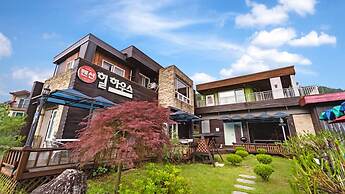 Gapyeong Hillhouse Pension
