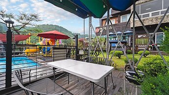 Gapyeong Hillhouse Pension