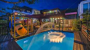 Gapyeong Hillhouse Pension