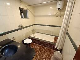 GT Grande Hotel-Near US Consulate