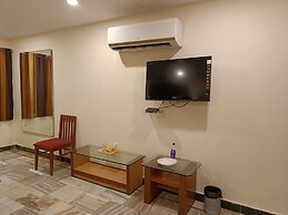 GT Grande Hotel-Near US Consulate