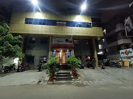 GT Grande Hotel-Near US Consulate