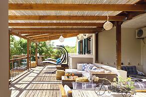 Villa Fisi 1 - Pool, Hot Tub & Mountain View